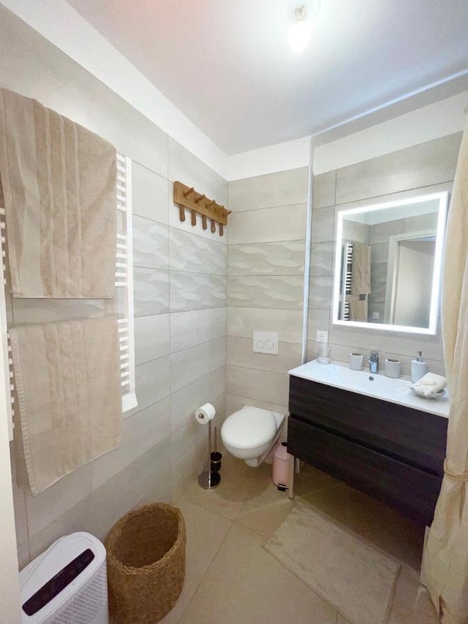 Luxueux Studio Neuf - Frontiere Monaco - Piscine - Parking Prive Eksteriør billede